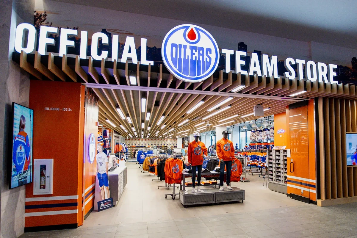 Photo of the Oilers Team Store