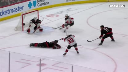 NJD@CAR: Dadonov scores goal against Brandon Bussi