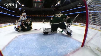 Un jeu astucieux de Stone sur le but de Hertl