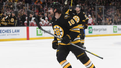 DET@BOS: Zacha scores goal against Cam Talbot