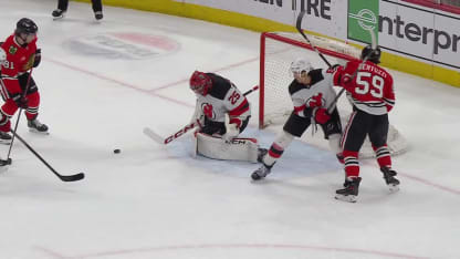 NJD@CHI: Nazar scores goal against Jacob Markstrom
