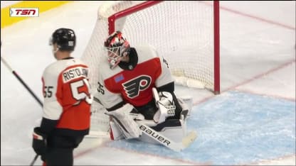 Cole Caufield with a Powerplay Goal vs. Philadelphia Flyers