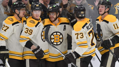 Bruins scores nine against Montreal