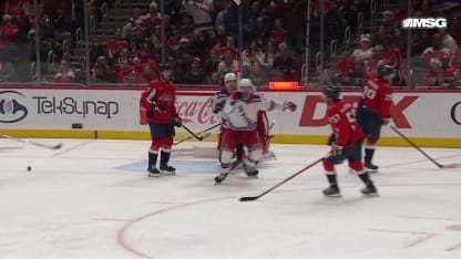 NYR@WSH: Lafrenière scores goal against Logan Thompson