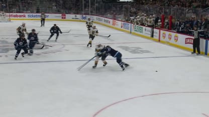 VGK@WPG: Howden scores goal against Connor Hellebuyck
