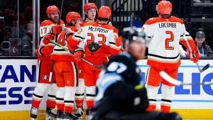 Killorn snaps home a dart