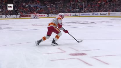 CGY@ANA: Sharangovich scores PPG against Lukas Dostal