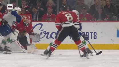 VAN@CHI: Blueger scores goal against Arvid Soderblom