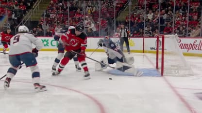 CBJ@NJD: Merzlikins with a great save against Nico Hischier