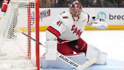 Hurricanes : Contrat d’un an pour Spencer Martin