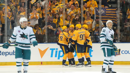 Predators vencen a Sharks en el primer juego de la NHL 2022-23