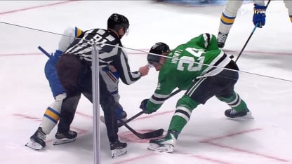 STL@DAL: Robertson scores goal against Jordan Binnington