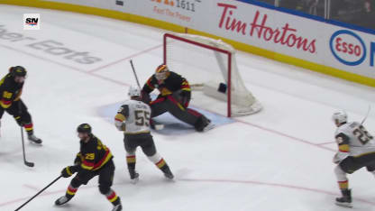 Smith brise l'égalité en 3e période