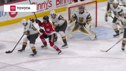 VGK@CHI: Schmid with a great save against Ryan Greene