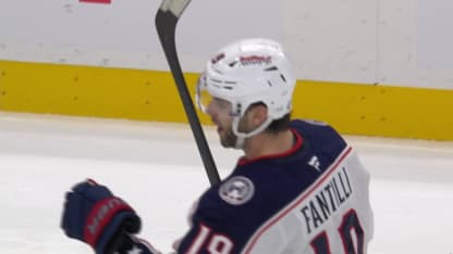 Fantilli converts on two-man advantage
