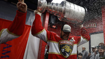 Barkov nauttii rennoista mestaruusjuhlista