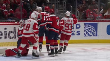 DET@WSH: van Riemsdyk scores goal against Logan Thompson