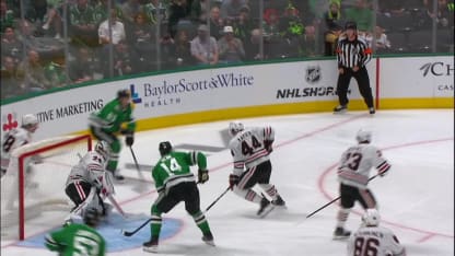 CHI@DAL: Mrazek with a great save against Jamie Benn