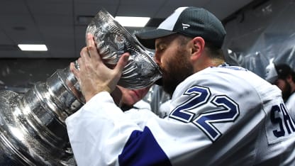 Shattenkirk Drinks from Cup