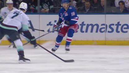 SEA@NYR: Eberle scores goal against Jonathan Quick