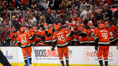 Highlights: Ducks Trounce Isles 5-1