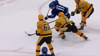 Domi goes end-to-end for a beauty