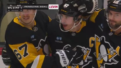 MTL@PIT: Crosby scores goal against Samuel Montembeault