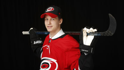 Puistola antaa kovia näyttöjä Ruotsissa