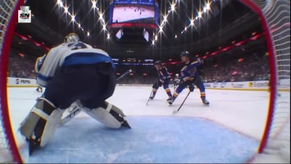 WPG@STL: Hellebuyck with a great save against Jimmy Snuggerud