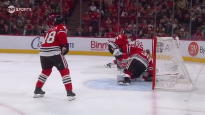 NJD@CHI: Mercer scores goal against Spencer Knight