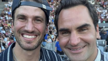 Roman Josi mit Roger Federer bei Taylor Swift