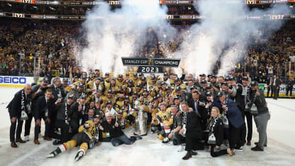 VGK-celebrate-Cup