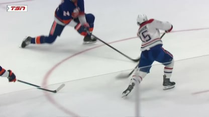 MTL@NYI: Newhook scores goal against Ilya Sorokin