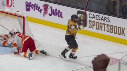 Carrier ties the game