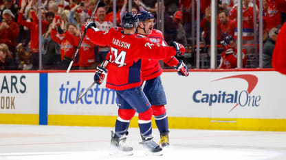 En español: Ovechkin abre el marcador