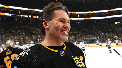 Jaromir Jagr starts 37th season in professional hockey