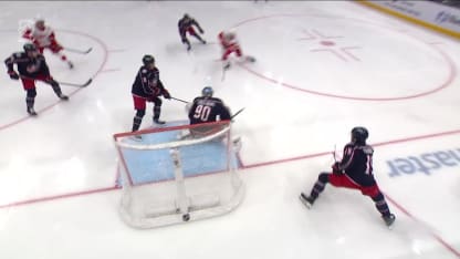 DET@CBJ: Merzlikins with a great save against J.T. Compher