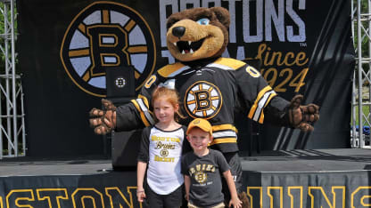 BRUINS-058