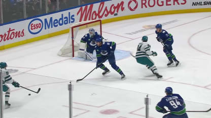 SJS@VAN: Toffoli scores goal against Kevin Lankinen