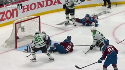 Hintz coupe le déficit en A.N.