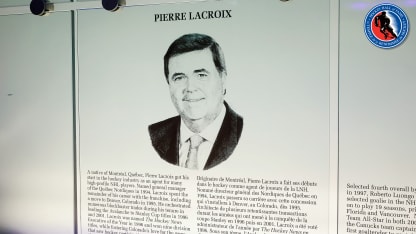 NHL Lacroix HHOF plaque
