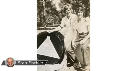 Bobby Orr Fischler 9.23 badge