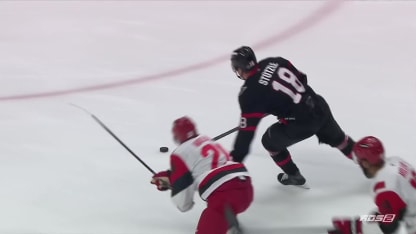 CAR@OTT: Stutzle marque un but contre Frederik Andersen