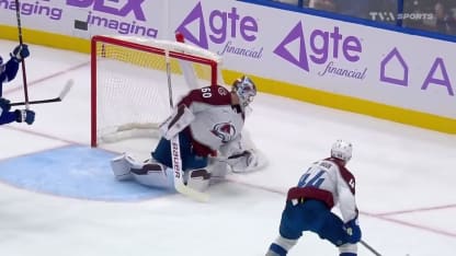 Kucherov frappe sur réception