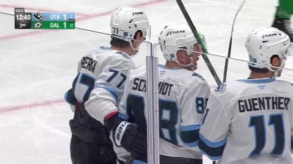 UTA@DAL: Schmidt scores goal against Casey DeSmith