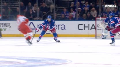 Gauthier surprend Shesterkin