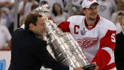 det lidstrom photo 6-13