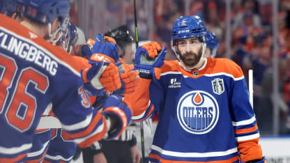 Bouchard kämpar sig fram och nätar