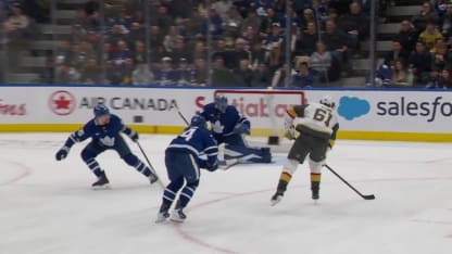 Stone kasvattaa etumatkaa