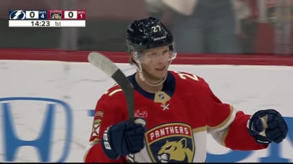 FLA vs. TBL: Luostarinen battles for goal